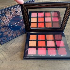 Ace Beaute Scarlet Dusk Eyeshadow Palette